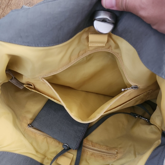 Baggallini Large Grey Travel Hobo Shoulder Bag Vacationcore Oraganizer Casual